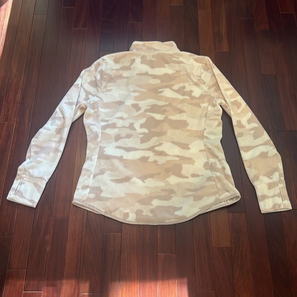 Old Navy Active Pink Camouflage Zip Jacket - Picture 3 of 9
